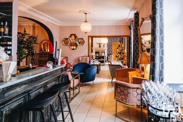 Hôtel-restaurant à vendre 1 200 m² Sainte-Preuve