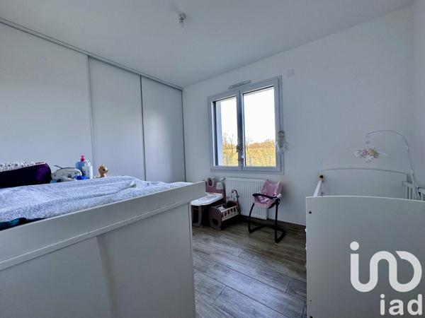 Maison 7 pièces de 114 m² à Sainte-Foy (85150)
