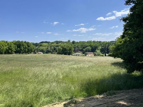 Terrain à vendre |  Saint-Pardoux-la-Rivière |  2216 m²