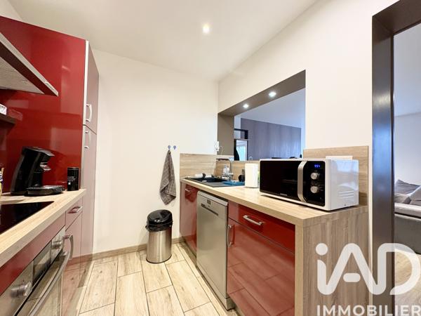 Appartement à vendre 4 pièces 75 m² Pont-Sainte-Marie