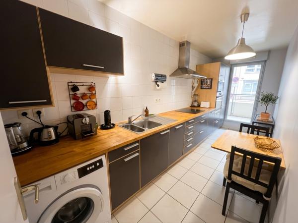 Appartement
         3 pièces
        - 69 m² 264 900 € *