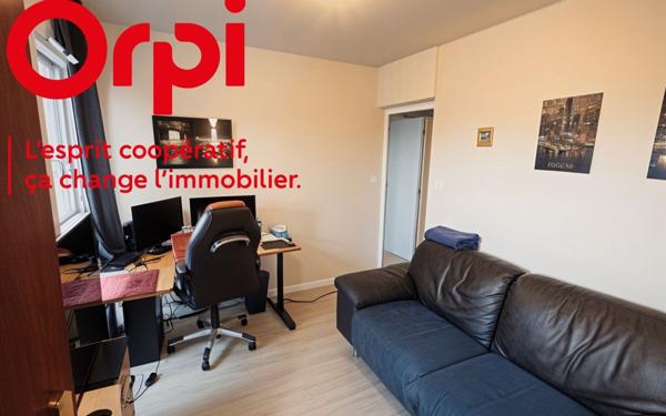 Appartement à vendre    3 pièces • 53 m2 Bron