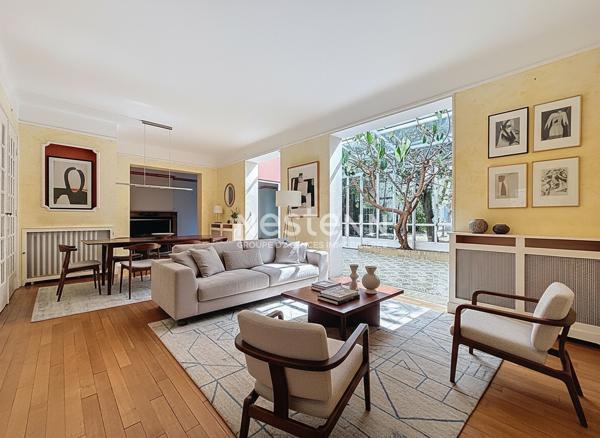 ISSY LES MOULINEAUX - Maison 9 pièces avec 5 chambres jardin piscine