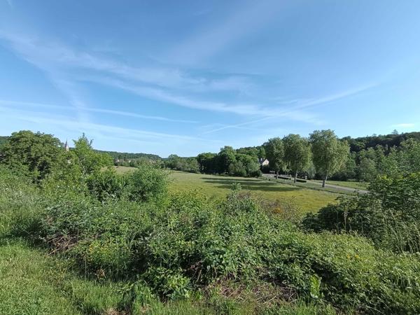 Aisey-sur-Seine (21400) Jolie maison bourguignonne 3 chambres avec terrain 14 000 m² 21400 AISEY-SUR-SEINE