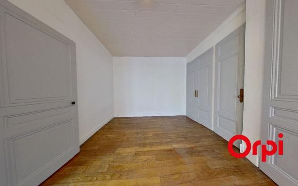 Appartement à louer    2 pièces • 47 m2 Lyon 9