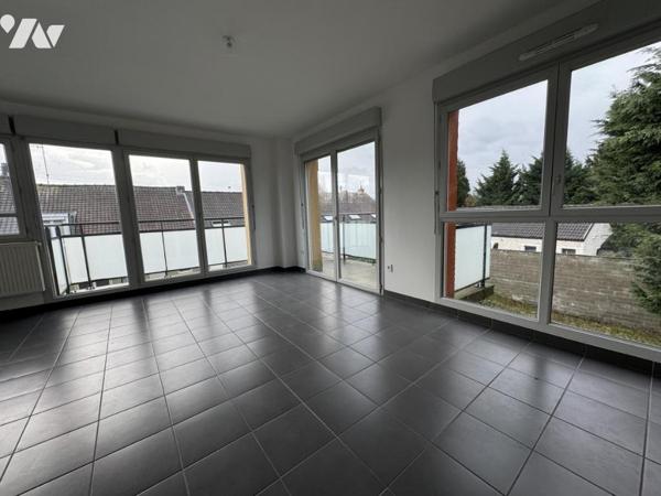 Studio avec balcon et parking Saint Saulve proche Valenciennes 