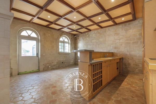 Le Mesnil-le-Roi, Maison 3 Chambres -  197 m² à vendre
