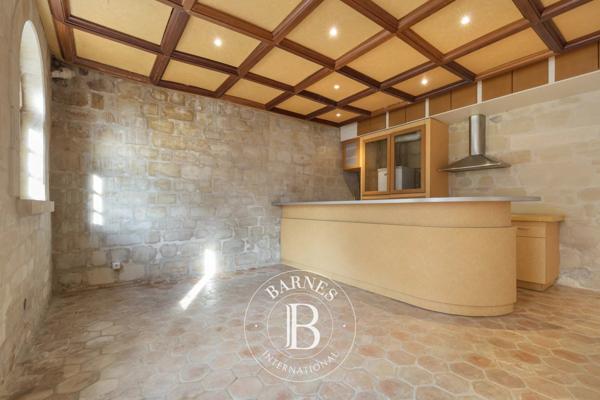 Le Mesnil-le-Roi, Maison 3 Chambres -  197 m² à vendre