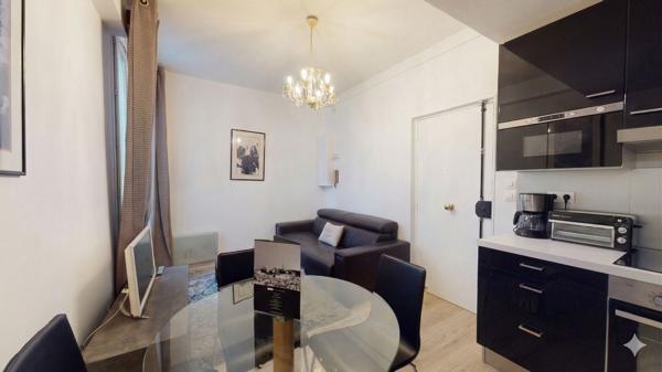 EXCLUSIVITE - Coeur Montmartre - Rare - 2 Pièces Rénové