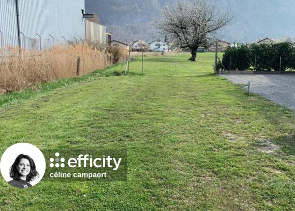 Local Commercial 2 pièces - 200 m²