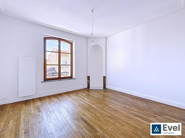 T3 en dernier étage avec balcons à NANCY + Cave et mansarde