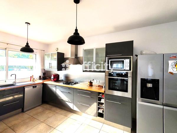 Maison 6 pièces - 190 m²