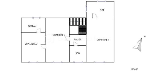 Maison en pierre de 1 638 m²