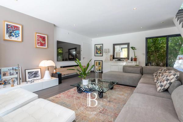Charbonnières-les-Bains, Maison 4 Chambres -  141 m² à vendre