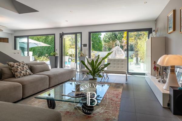 Charbonnières-les-Bains, Maison 4 Chambres -  141 m² à vendre