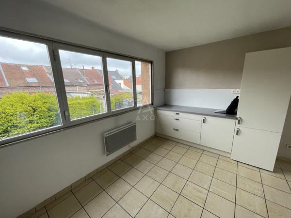 Ensemble Immobilier composé de 3 Maisons individuelles de 9Pièces et de 261m² de SH