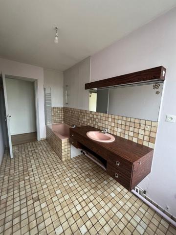 Appartement Golbey 3 pièces 75.96 m2