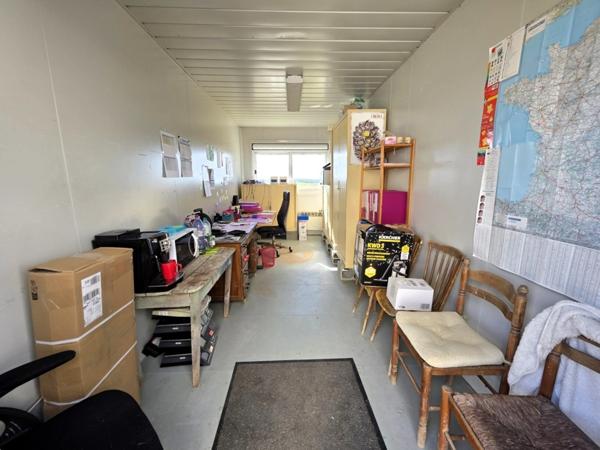 DOLUS D'OLÉRON (17), A Vendre société avec fonds ostréicole d'affinage purification, négoce d'huître, expédition & détail