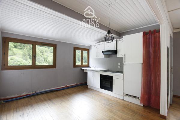 Immeuble
                                                                                                                                                
                                                                                                                                                
                                                                                                                                                
                                                    
                                                                                                                                                                                                                                                                                                                        354  m²                                                                                                                                                                                                         3 etage(s)