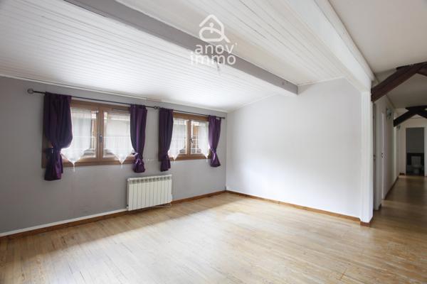 Immeuble
                                                                                                                                                
                                                                                                                                                
                                                                                                                                                
                                                    
                                                                                                                                                                                                                                                                                                                        354  m²                                                                                                                                                                                                         3 etage(s)