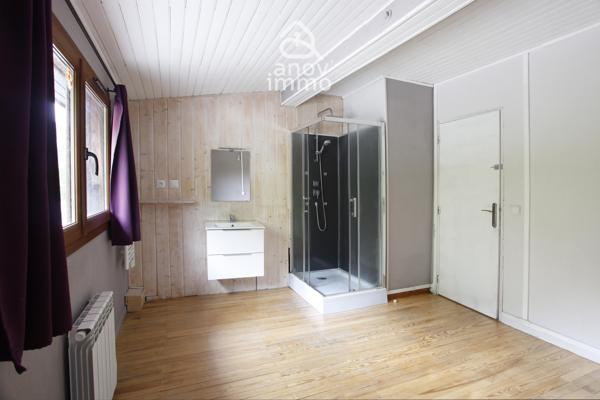 Immeuble
                                                                                                                                                
                                                                                                                                                
                                                                                                                                                
                                                    
                                                                                                                                                                                                                                                                                                                        354  m²                                                                                                                                                                                                         3 etage(s)