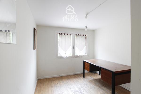 Immeuble
                                                                                                                                                
                                                                                                                                                
                                                                                                                                                
                                                    
                                                                                                                                                                                                                                                                                                                        354  m²                                                                                                                                                                                                         3 etage(s)
