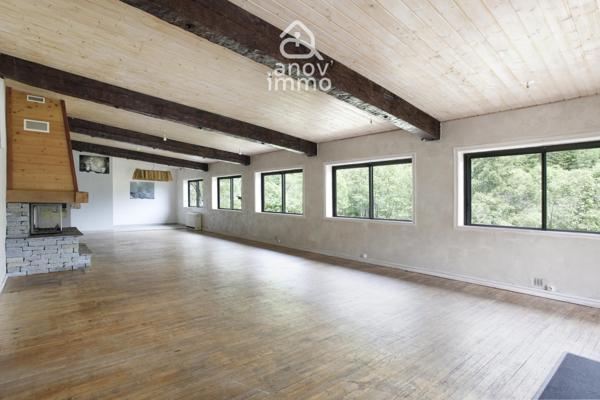 Immeuble
                                                                                                                                                
                                                                                                                                                
                                                                                                                                                
                                                    
                                                                                                                                                                                                                                                                                                                        354  m²                                                                                                                                                                                                         3 etage(s)