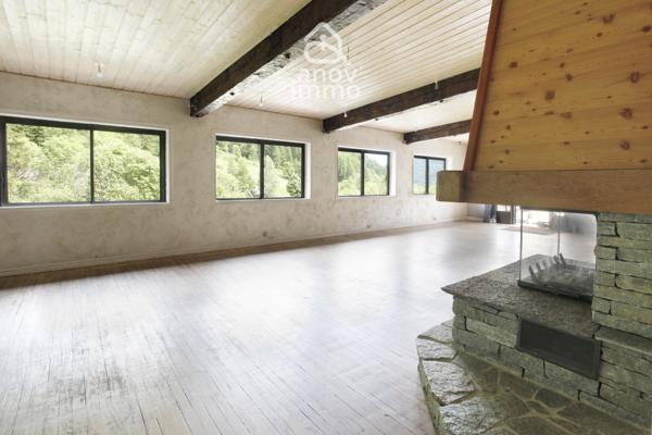 Immeuble
                                                                                                                                                
                                                                                                                                                
                                                                                                                                                
                                                    
                                                                                                                                                                                                                                                                                                                        354  m²                                                                                                                                                                                                         3 etage(s)