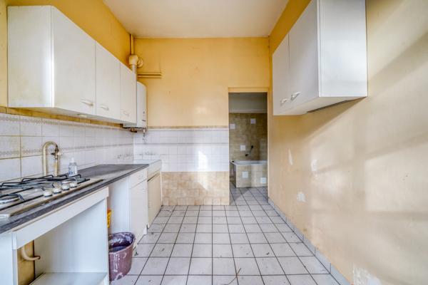 Talence (33400) Maison 2 pièces de 45m2 habitables avec cave sur parcelle de 177m2