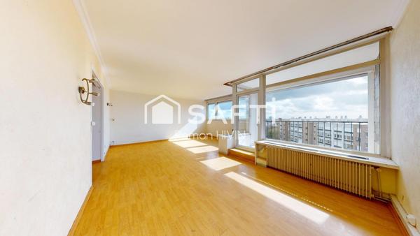 Appartement T4 lumineux avec balcon, garage, cave