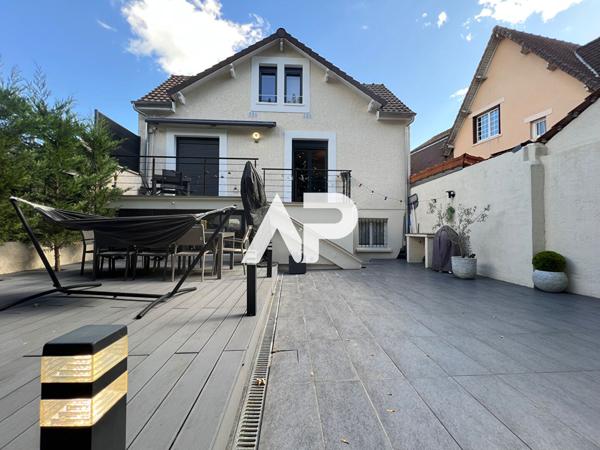 Maison Montmorency 8 pièces 123m2 €633 000 ** - Référence 1396