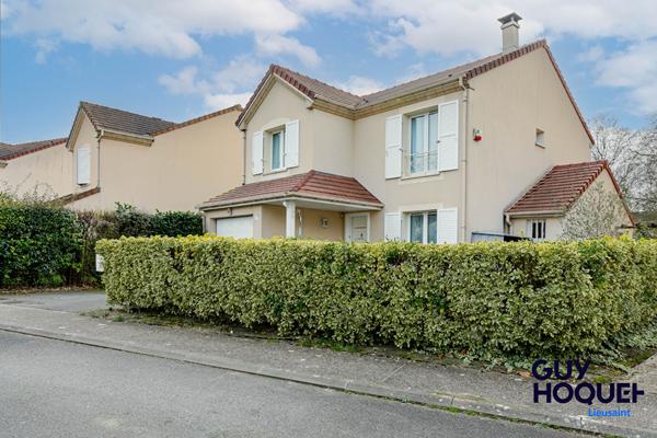 Maison Lieusaint 6 pièce(s) 105 m2 à LIEUSAINT.