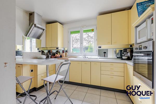 Maison Lieusaint 6 pièce(s) 105 m2 à LIEUSAINT.