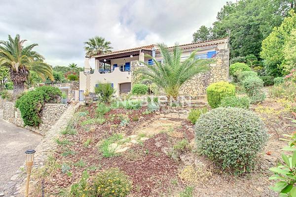 NOUVEAUTÉ A VENDRE DRAGUIGNAN - MAISON de 116 m² avec 2 logements sur 1075 m² de terrain ARBORÉ