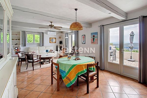 NOUVEAUTÉ A VENDRE DRAGUIGNAN - MAISON de 116 m² avec 2 logements sur 1075 m² de terrain ARBORÉ