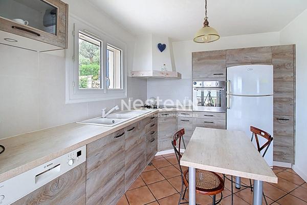 NOUVEAUTÉ A VENDRE DRAGUIGNAN - MAISON de 116 m² avec 2 logements sur 1075 m² de terrain ARBORÉ