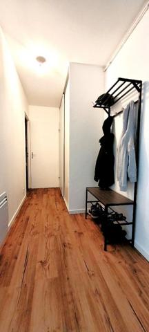 Studio entièrement rénové