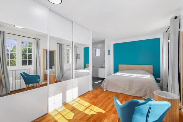 Maison Igny 8 pièces 247m2