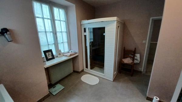 À vendre - Maison ancienne, 8 pièces située à Limeray (37530)