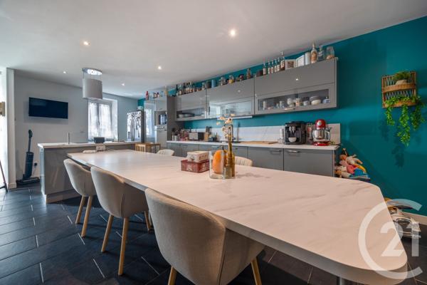 Maison à vendre  6 pièces - 165 m2 CARMAUX - 81