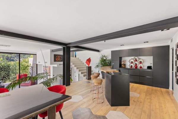 Vente Villa de luxe La Valette-du-Var 7 Pièces 343 m²