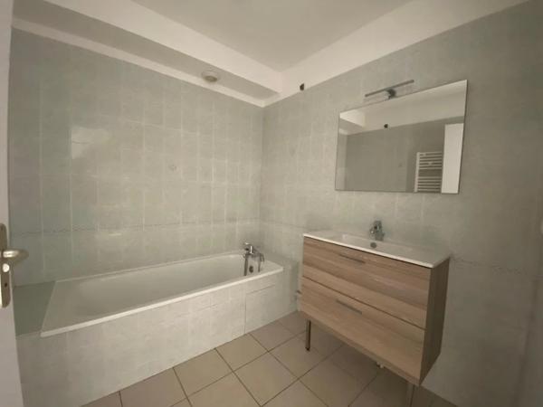 Appartement à louer à Tournon-sur-Rhône (07300)