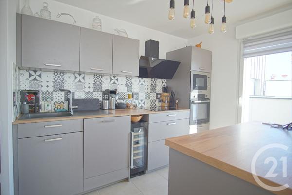 Appartement F5 à vendre  5 pièces - 94 m2 THIAIS - 94