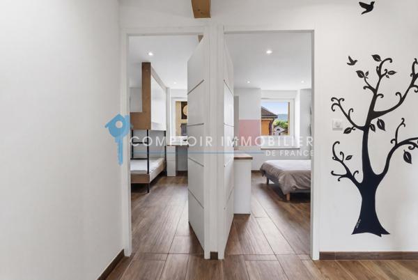 Appartement
                                                                                                                                                                                                                                                                                                                        3 pièce(s)                                                                                                                                                                                                          2 chambre(s)                                                                                                                                                                                                          96  m²