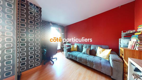 Vente Appartement70 m² - 3 Pièces - MONTIGNY LE BRETONNEUX (78180)