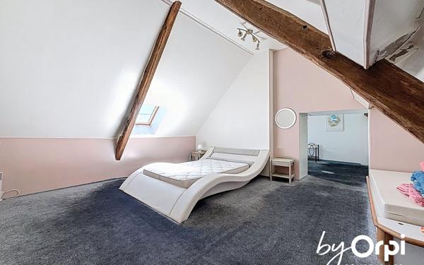 Maison à vendre    5 pièces • 168,30 m2 Neuf-Église