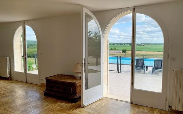 Appartement à vendre    8 pièces •  La Réunion