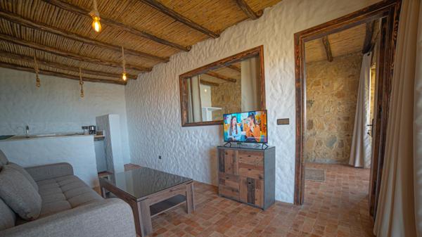 TANGER /ASILAH  GRANDE PROPRIETE  SUR L'OCEAN  SUR UN JARDIN DE 6000 M2