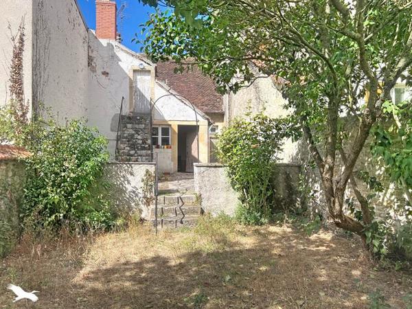 Maison à vendre 54 000 € Saint-Amand-Montrond 3 p 80 m² DPE