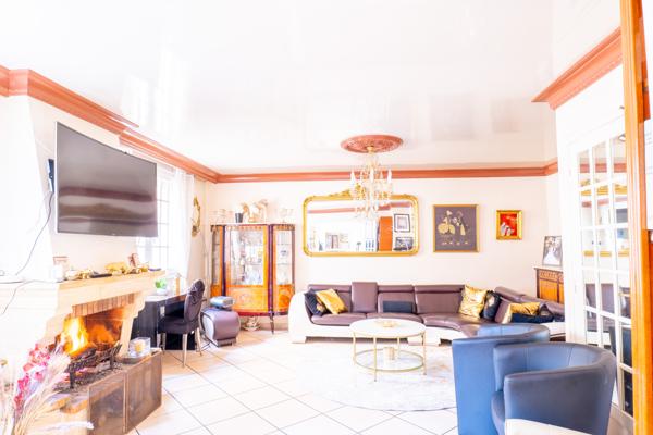 Maison 7 pièces - 205 m² Exclusivité efficity